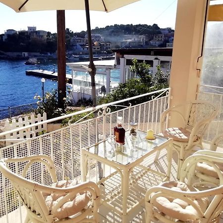 Sea Rose Appartement Kassiopi Buitenkant foto